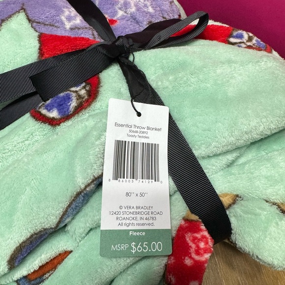 Vera Bradley Plush Green Blanket with Toasted Teddy Bear Collection Design New - Picture 2 of 3